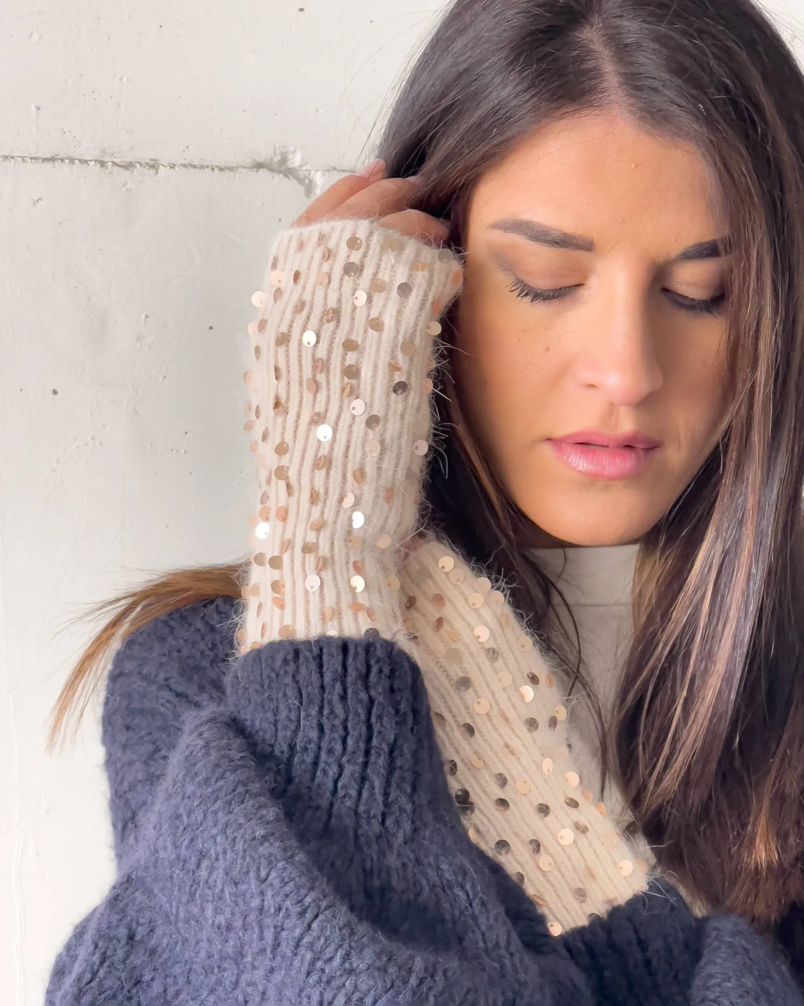 MUFFOLE CON PAILLETTES BEIGE