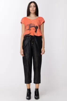 PANTALONE IN ECOPELLE TRAFORATA CON ELASTICO IN VITA VAR UNICA