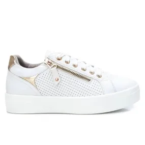 Sneakers Xti da donna in ecopelle bianca con zip